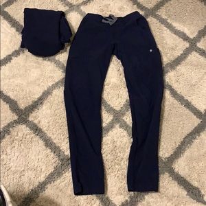 2 pairs figs xxs skinny scrub pants